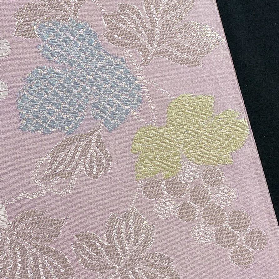 着物月花 唐織 絽 品のある蔦葡萄 夏袋帯 未使用品 六通柄 正絹 金銀糸