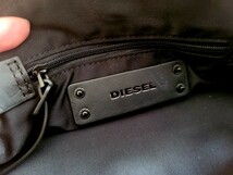 【DIESEL】ディーゼル ストラップ付ポーチ コスメポーチ 化粧ポーチ 小物入れ ベロア ベルベット ブラック 美品_画像6