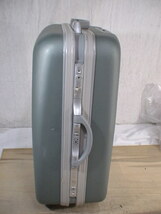2594　TOUR GEAR　緑 スーツケース　キャリケース　旅行用　ビジネストラベルバック_画像4