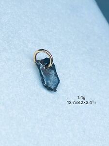 シホテアリン　1.4g 13.7㍉　鉄隕石　隕石　メテオライト　ペンダント