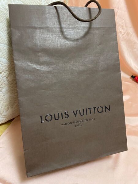 LOUIS VUITTON ルイヴィトン ショップ袋 紙袋 ショッパー ブランド紙袋