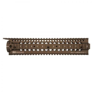 【新品☆即納】MADBULL Daniel Defense Omega Rail RAS 12インチ *タン/ダニエルディフェンスライセンス品 【品番：D01-039TAN】【管A】*