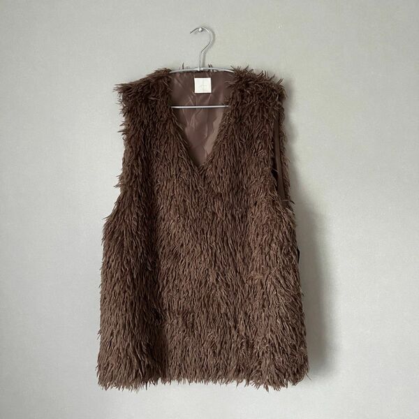 【Amiur】side belt fur vest