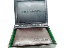 【KCM】TOMMY-4001/05■新品■【TOMMY HILFIGER/トミー】　パスケース＆カードケース付 二つ折り財布 ブラウン■_画像1