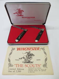 Winchester THE SCOUTS　ウィンチェスター スカウトセット　＃2905、2907　2ブレード折り畳みナイフ　 ジグドボーン ギフトBOX入 1988年製