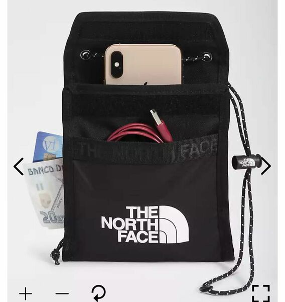 ノースフェイス　ショルダーバッグ　サコッシュ　アウトドア　スマホショルダー　THE NORTH FACE 財布 iPhoneケース