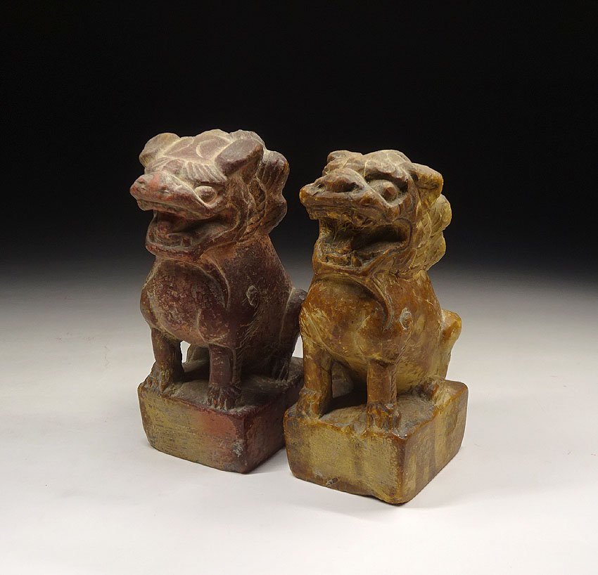 石彫 狛犬一対 置物 1対 時代物 美術 コレクター収蔵品 自然石で作られ