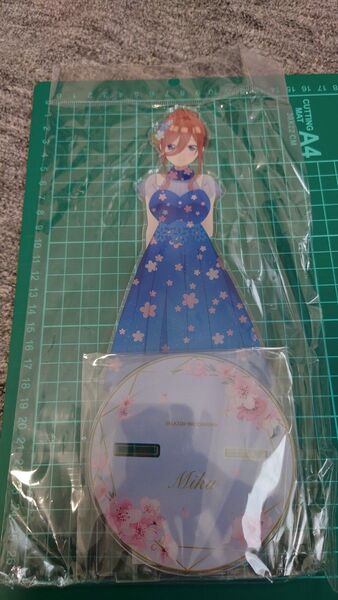 映画 五等分の花嫁 三玖 アクリルスタンド
