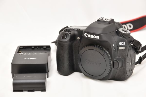 カメラ デジタルカメラ ヤフオク! -canon 80dの中古品・新品・未使用品一覧