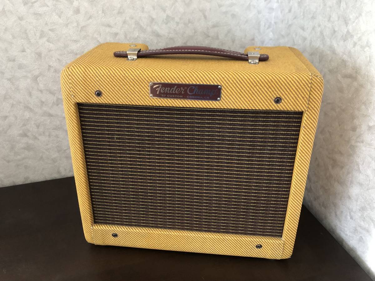 ヤフオク! -「fender champ 57」(ギターアンプ) (エレキギター)の落札