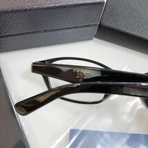 安心の2年間メーカー正規保証付 定価49,500 眼鏡 正規品 新品 PRADA VPR02S 54-16 1AB-101 プラダ メガネフレーム 眼鏡 眼鏡フレーム PR02_画像5