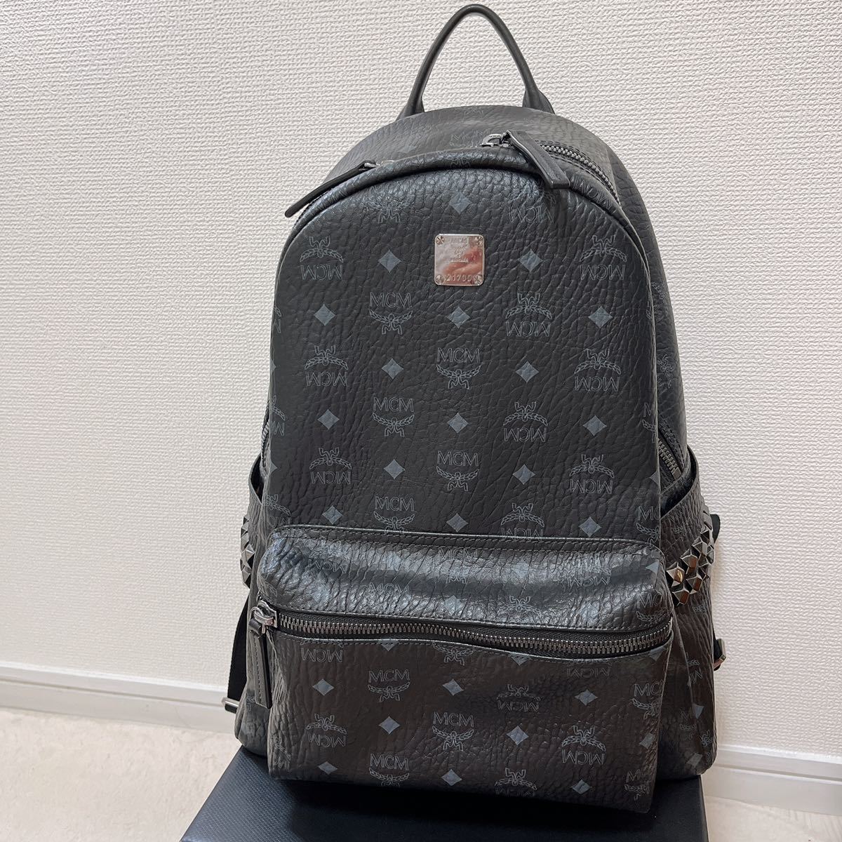 MCMリュックの値段と価格推移は?|182件の売買情報を集計したMCM MCMリュックの値段と価格推移は?|182件の売買情報を集計したMCM