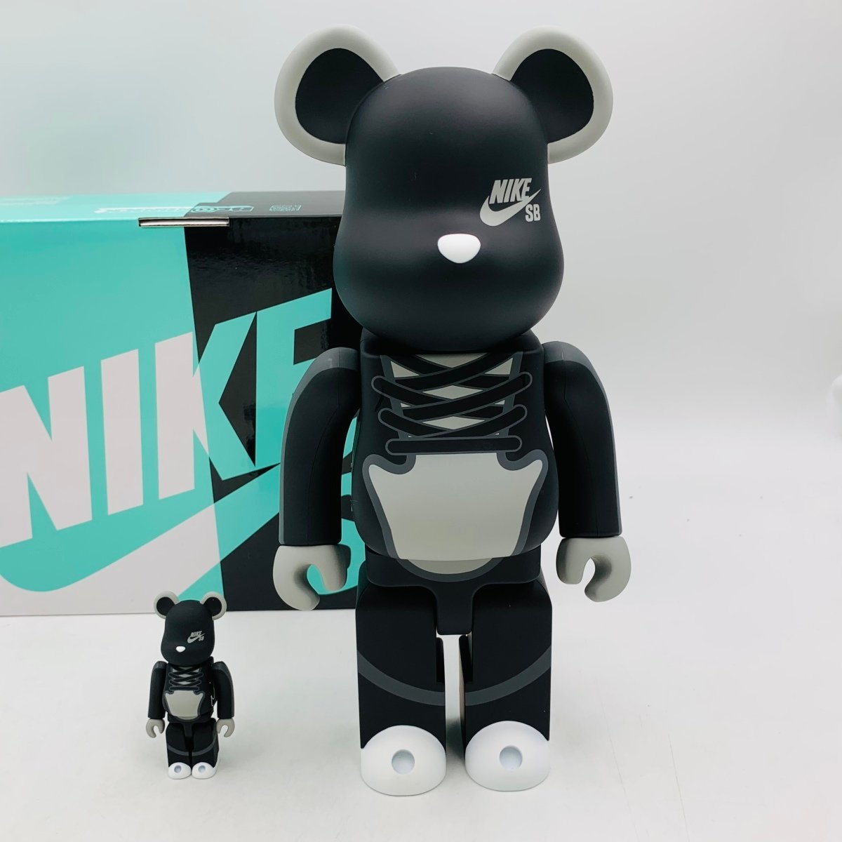 Yahoo!オークション -「be@rbrick nike sb」の落札相場・落札価格