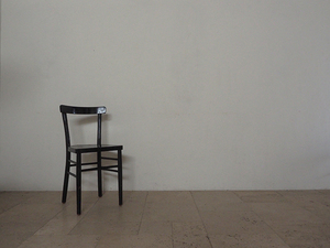 J7952a. フランス アンティーク 木製チェア 黒い椅子 / 古家具 ブロカント レトロ ペイント モノトーン 店舗什器 インテリア 蚤の市 時代