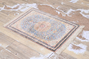 CD14 beautiful goods i Ran hand weave hand made km production silk 100% door mat .. kitchen mat rug 