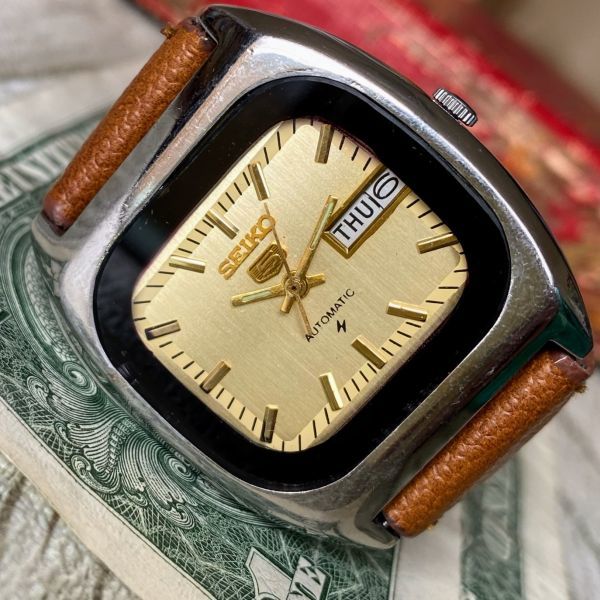 買い販促品 希少5 オクタゴン ヴィンテージ ウォッチ 腕時計