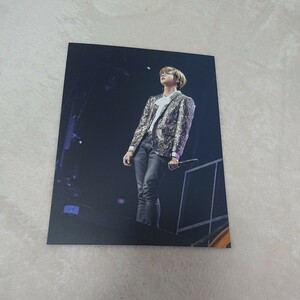 BTS bulletproof boy .The Wings Tour: 2017 Live Trilogy Episode III In Seoul Blu-ray attached photo card postcard Gin sok Gin JIN
