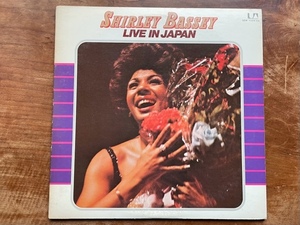 SHIRLEY BASSEY　シャーリー・バッシー　「LIVE IN JAPAN」2枚組　レコード