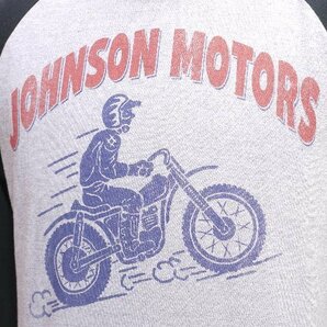 新品 トイズマッコイ JOHNSON MOTORS 七分袖Tシャツ L グレー toysmccoy TMC2338の画像3