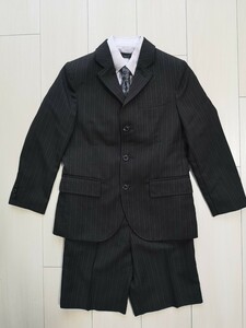 ヒロミチナカノのスーツセット　130☆キッズフォーマル入学式結婚式発表会 男児 セレモニースーツ