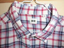 ユニクロ　半袖シャツ　サイズ：XL　赤紺チェック柄　古着・美品　送付￥185　_画像1