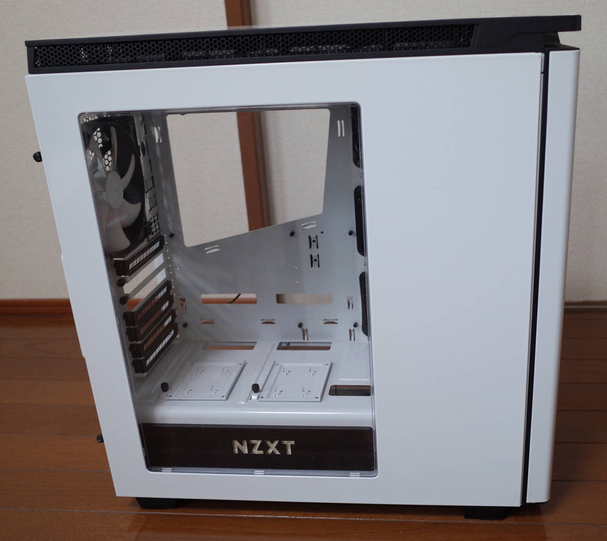 ヤフオク! -「nzxt h440」(ケース) (パーツ)の落札相場・落札価格