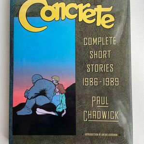 concrete paul chadwick short stories サイン入り　コンクリート　ポール・チャドウィック　中古品