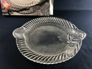 未使用品★日本製　曽我ガラス　SOGA Glass　皿　魚型プレートA32294W　和食器 箱あり管理1805 M-2