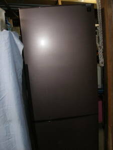 SHARP 　271L 2ドア冷凍冷蔵庫 　 プラズマクラスター7000搭載 ブラウン SJ-PD27C-T　美品の 中古品