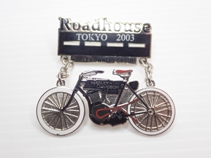 Z212　ピンバッジ　Roadhouse　TOKYO2003　ハーレーダビッドソン オーナーズグループ　限定 記念品 HARLEY DAVIDOSON　 HOG　pin badge