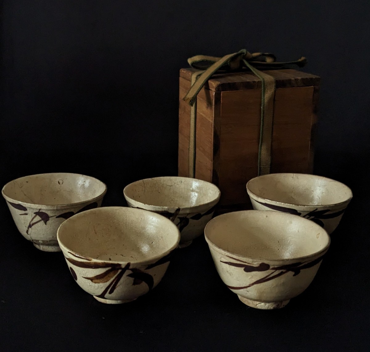 煎茶 鶏の値段と価格推移は?|10件の売買データから煎茶 鶏の価値が