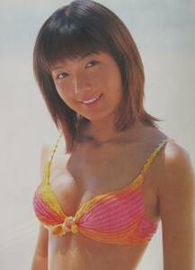 357切り抜き　松本未来　セーラー服 ミニスカ ビキニ　2001年 3P　　送料120円～