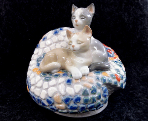 廃版■LLADRO リヤドロ ガウディシリーズ 6664 バルセロナの街角 仔猫 フィギュリン 置物