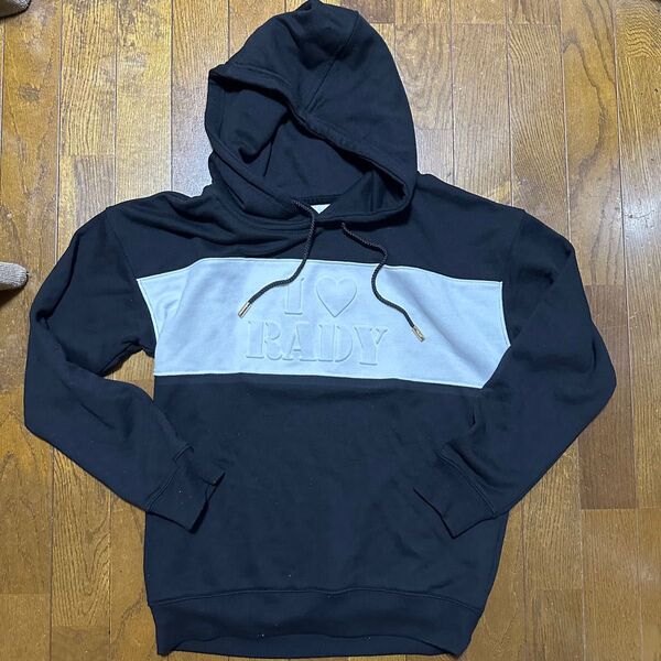 Rady フーディーパーカー