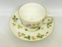 WEDGWOOD ウェッジウッド WILD STRAWBERRY Tea Cup & Saucer ワイルドストロベリー ティーカップ＆ソーサー *M234_画像3