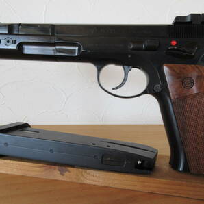 ★入手困難品大放出！激安スタート！★ MGC CZ75カスタム コンセントレーター ABS製固定ガスガン 補修箇所あり ～動作良好品～ の画像1