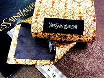 ★良品★3R05653【YSL】サンローラン「花 植物 装飾 柄」ネクタイ_画像2