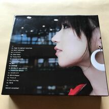 水樹奈々 CD+DVD 2枚組「IMPACT EXCITER」豪華写真集付き_画像2