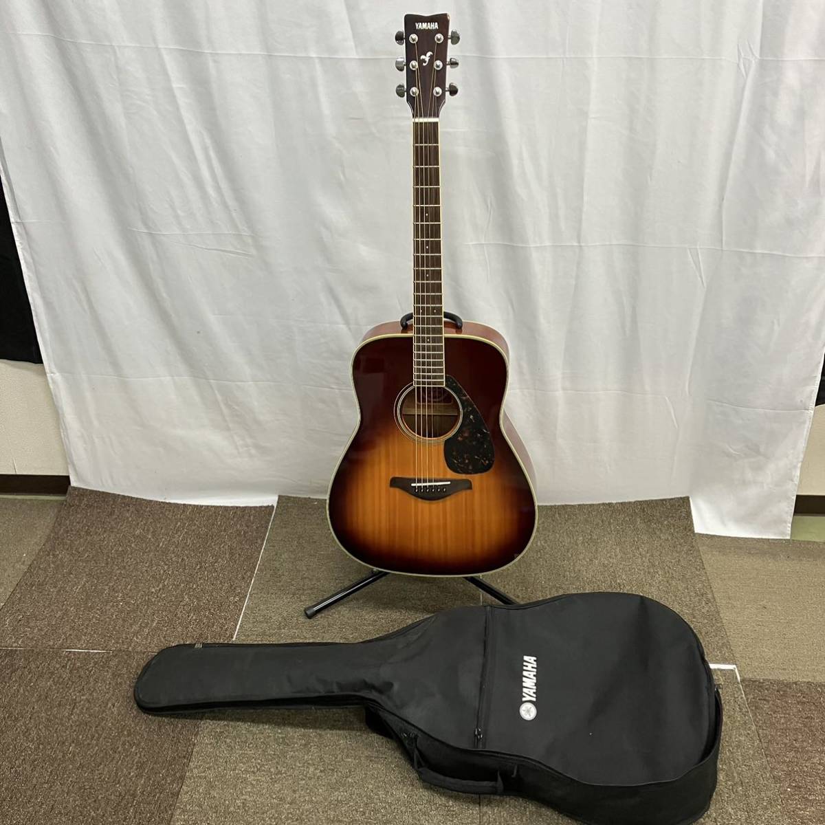 ヤフオク! -「yamaha fg720s bs」の落札相場・落札価格