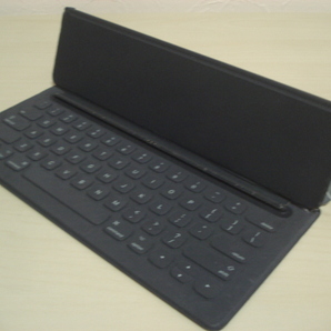 [送料無料 即決] Apple iPad Pro 12.9 第1世代 Smart Keyboard ジャンクの画像1
