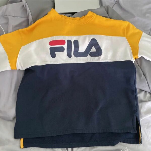 FILA フィラ　スウェット　トレーナー