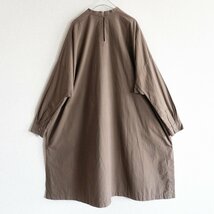 【美品】 ARTS&SCIENCE 【Back button tunic dress -olive green-】 ワンピース 2304337_画像2