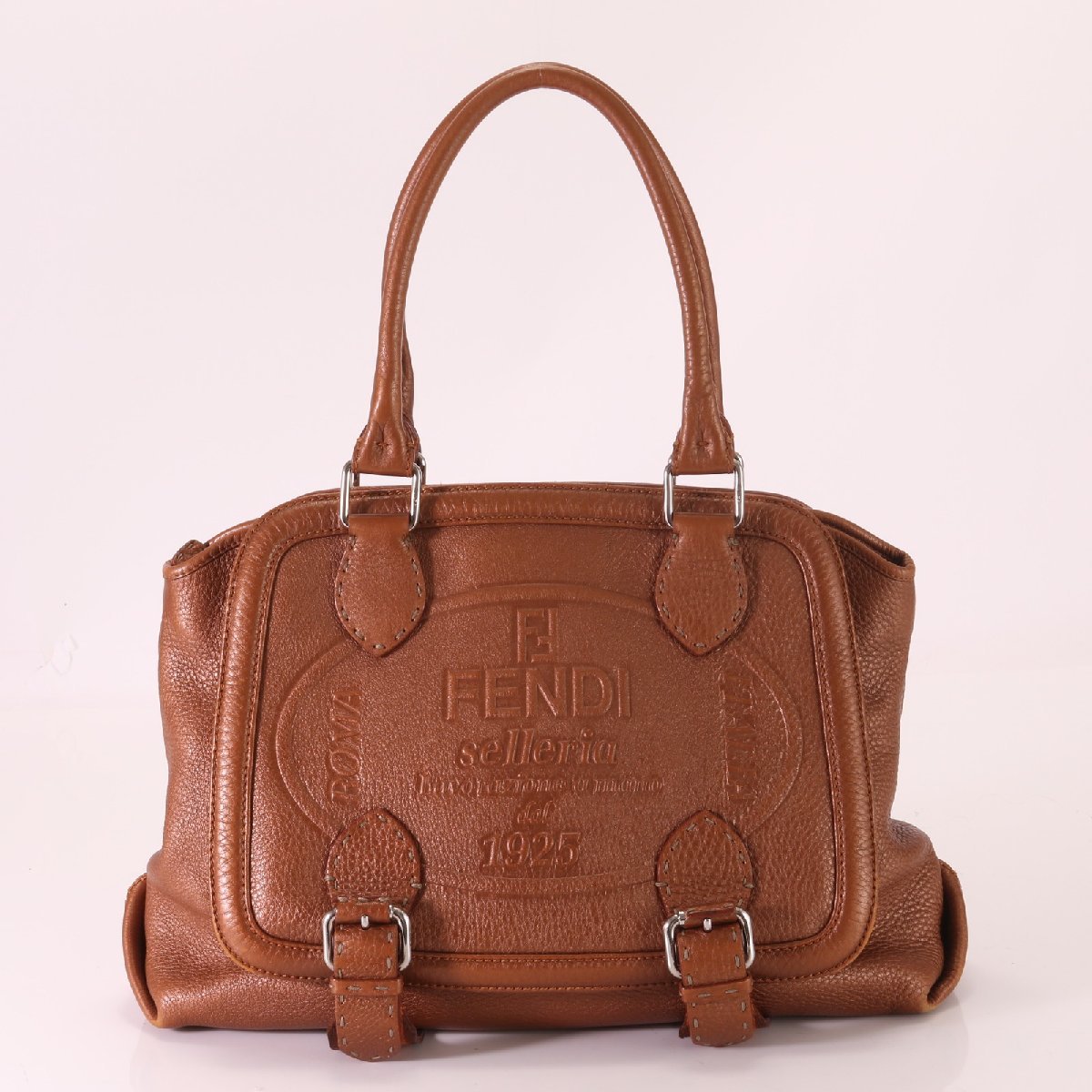ヤフオク! -「fendi セレリア ショルダー」の落札相場・落札価格