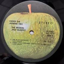 米APPLEオリジLP 林檎ラベル Modern Jazz Quartet / Under The Jasmin Tree 1968年 ST-3353 Beatles Milt Jackson ビートルズ John Lennon_画像2