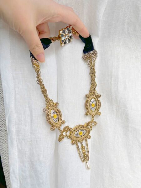 ヴィンテージ エナメル 七宝焼 ゴールド イヤリング ヴィンテージ USA ベロア ヴィンテージ イヤリング ネックレス