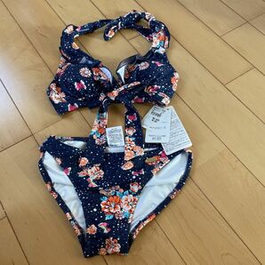 新品　セパレート　水着　花柄