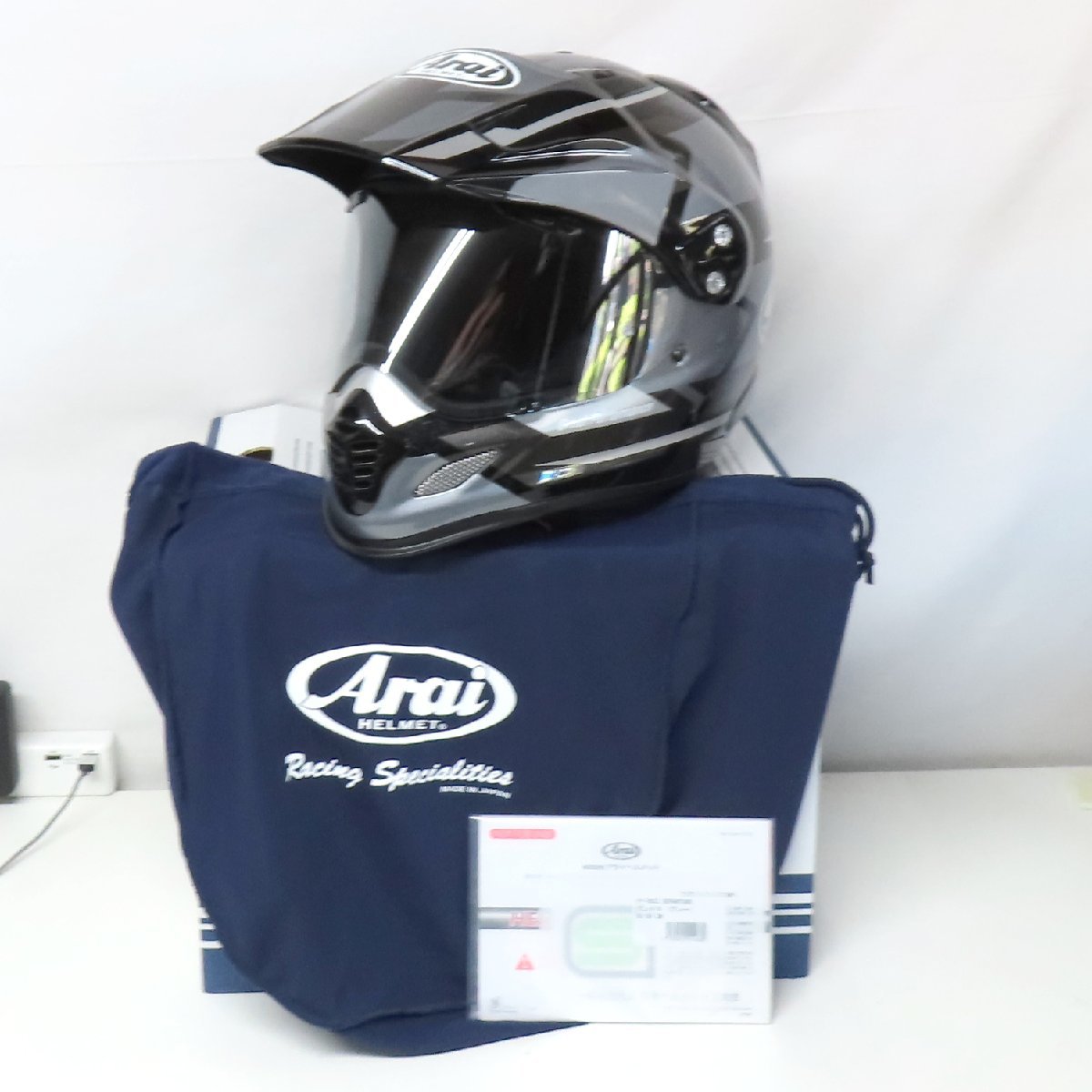 ヤフオク! -「arai (アライ) ツアークロス3 ヘルメット」(Lサイズ