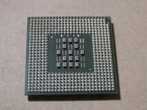 ◎Intel Pentium4 2.40GHz 2.4GHz/512/400/1.5V SL65R Northwood Socket478 (Ci0563)_画像4