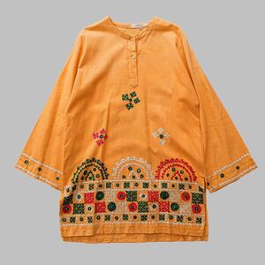 70s 80s 70年代 80年代　ヴィンテージ 刺繍 エスニック　プルオーバー　シャツ　民族　バティック　オレンジ　インド　Mサイズ