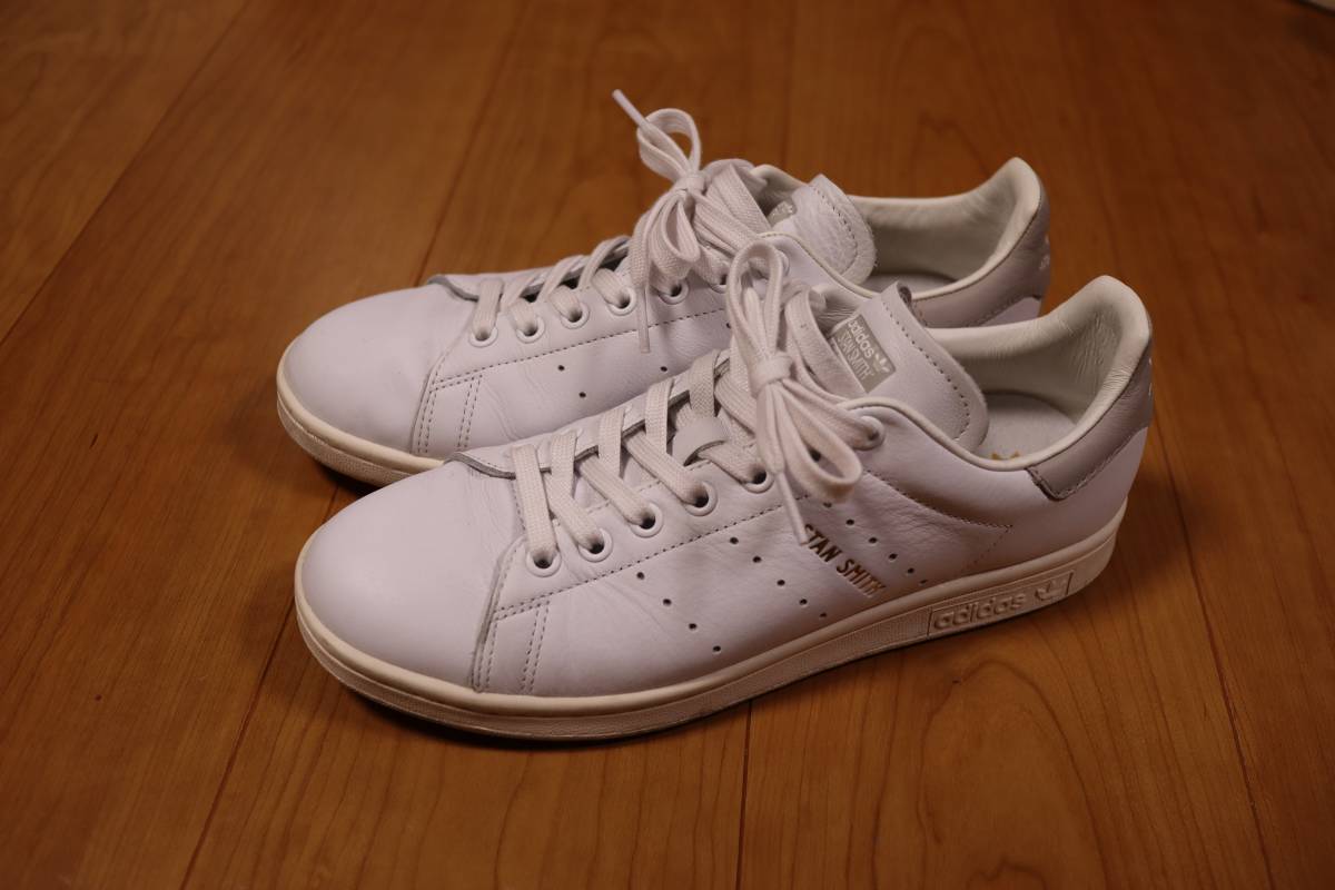 美品・天然皮革】ADIDAS STAN SMITH ORIGINALS S75075 25.5cm